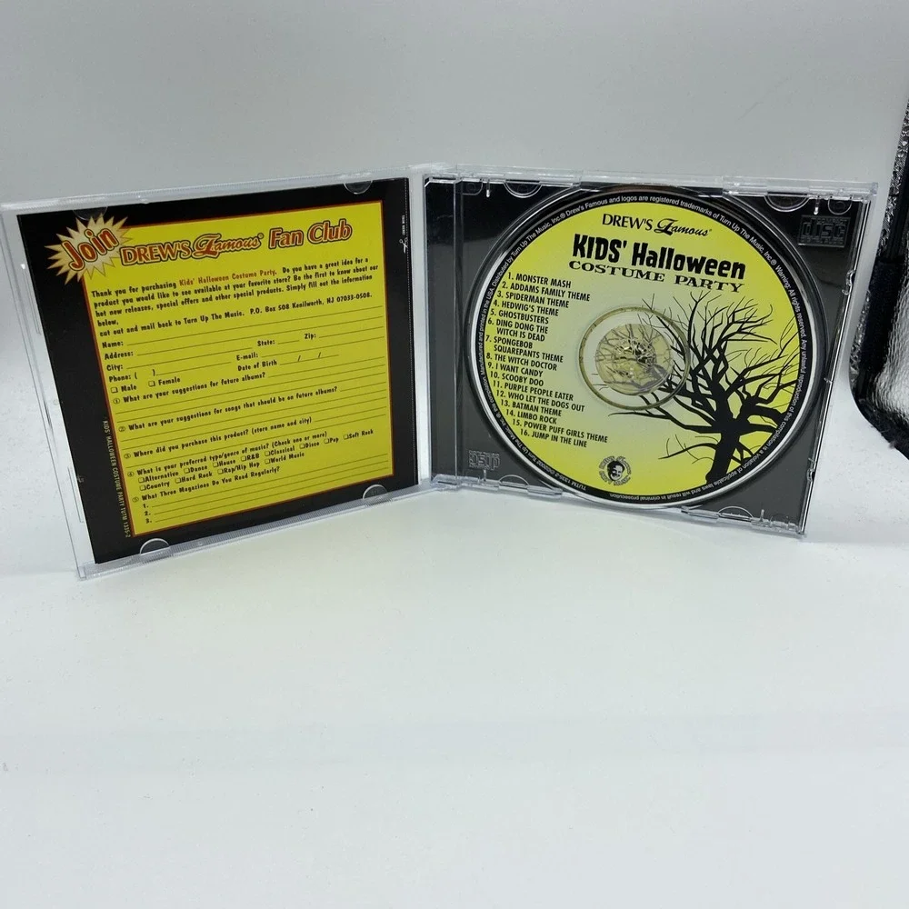 Drews Famous Kids Halloween Costume Party CD 16 Songs Monster Mash Ghostbusters